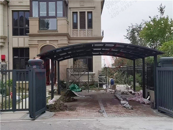 ���K�K���R����